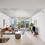 Midblock Midtown Miami 1B W Spa Pool Gym