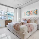 Midblock Midtown Miami 1B W Spa Pool Gym