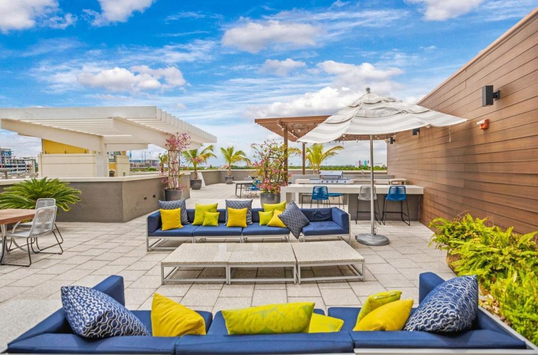 Midblock Midtown 1b W Pool Gym Miami