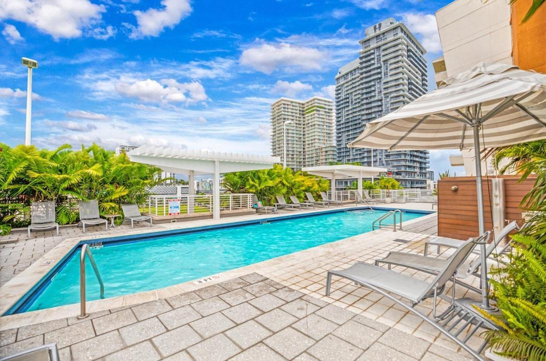 Midblock Midtown 1b W Pool Gym Apartment Miami